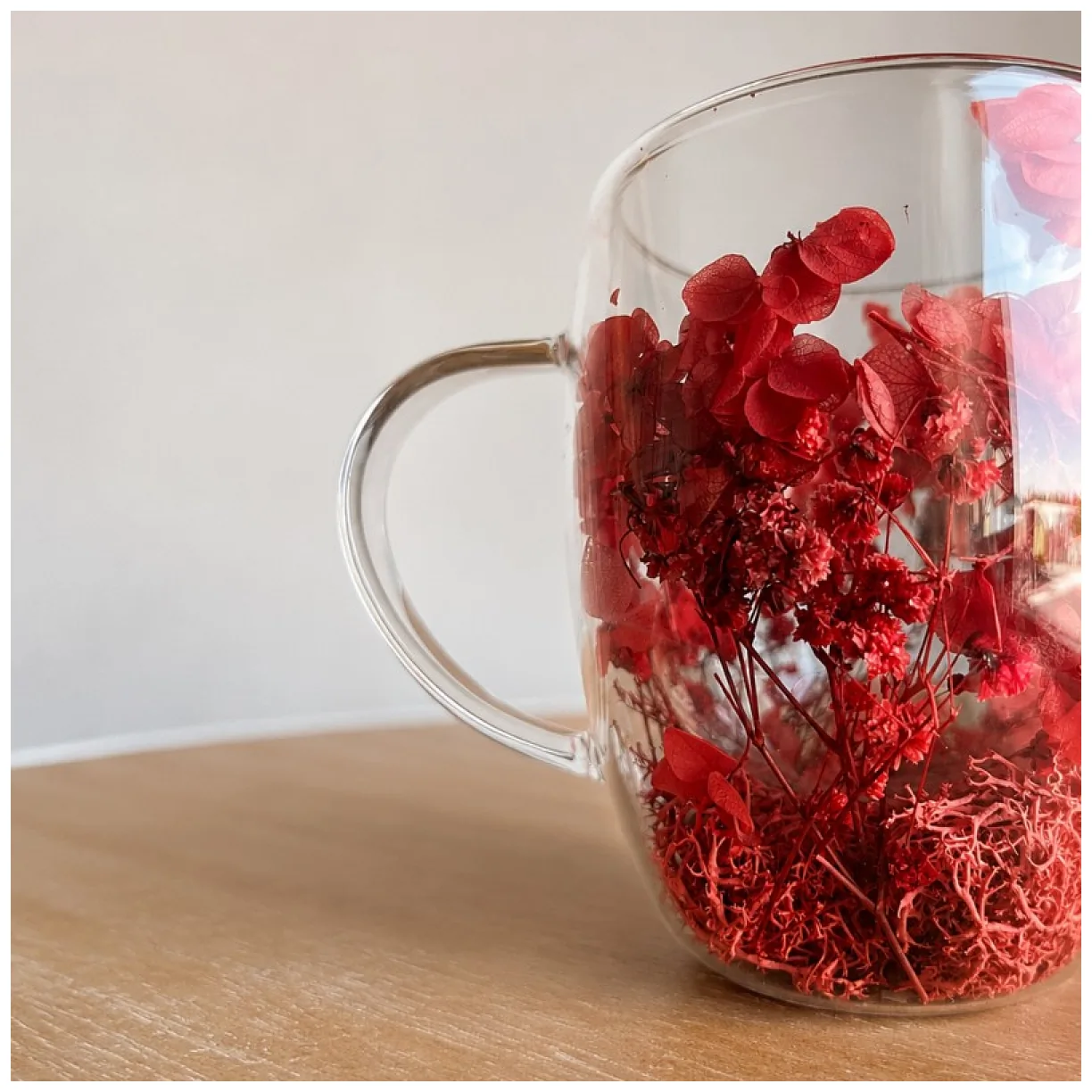 Szklanka termiczna z kwiatami w środku, pełne kwiatów mix, czerwone red 300ml 1szt - obrazek 7