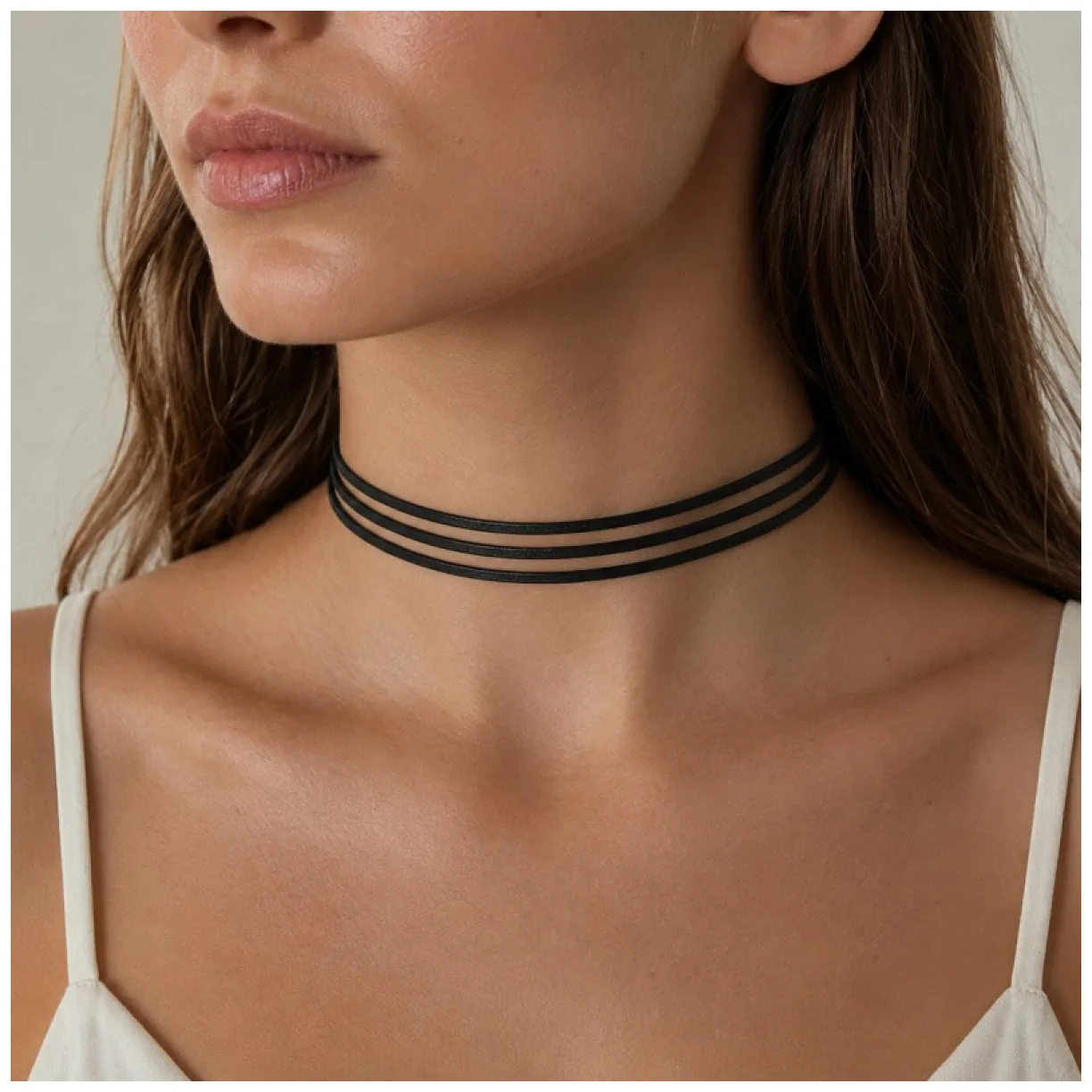 NASZYJNIK CZARNY MATOWY CHOKER POTRÓJNY - obrazek 2
