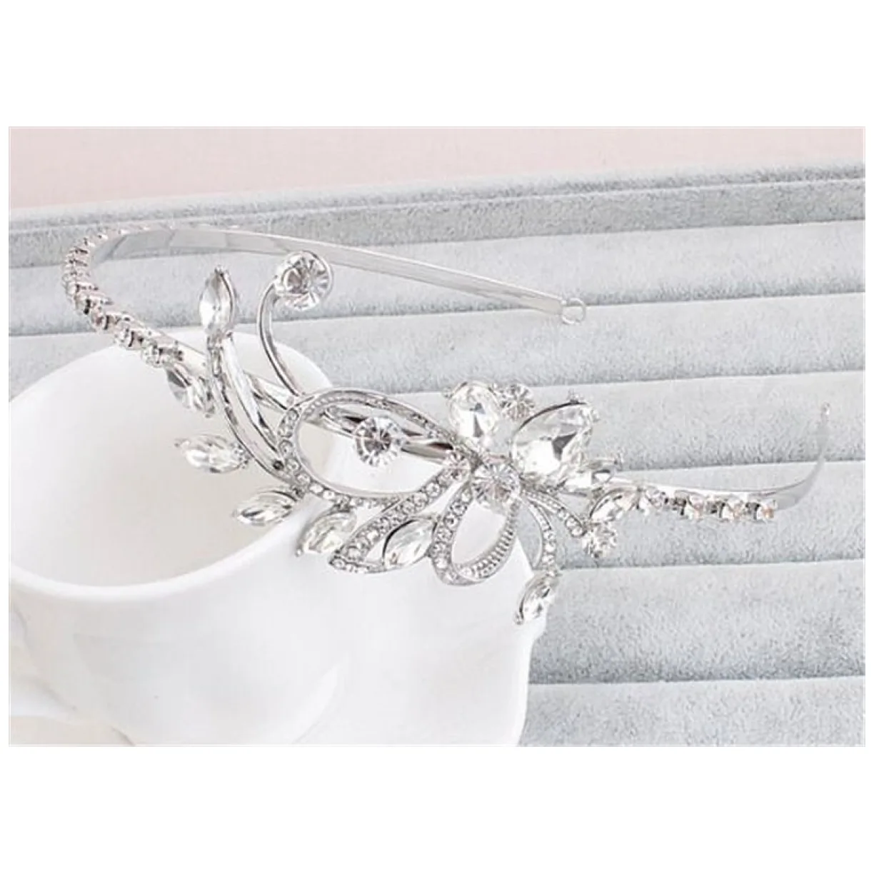 Ślubna opaska do włosów FLORAL CRYSTAL - obrazek 4