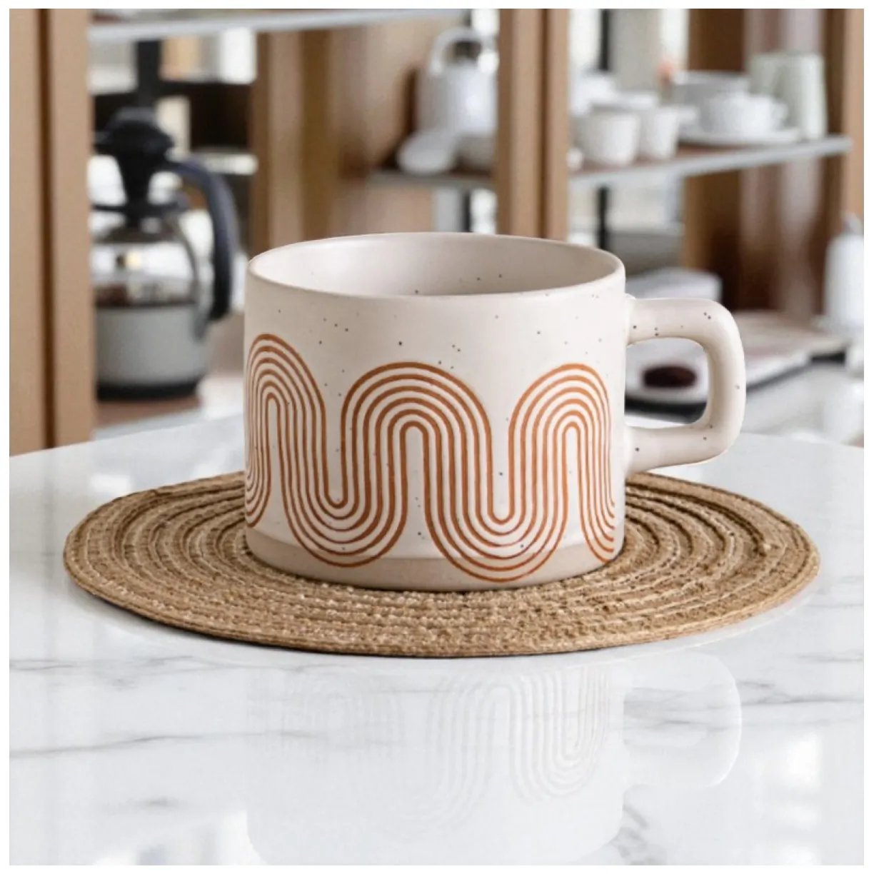 Kubek ceramiczny w geometryczny wzór retro, biało-brązowy, 250 ml, matowy - obrazek 4