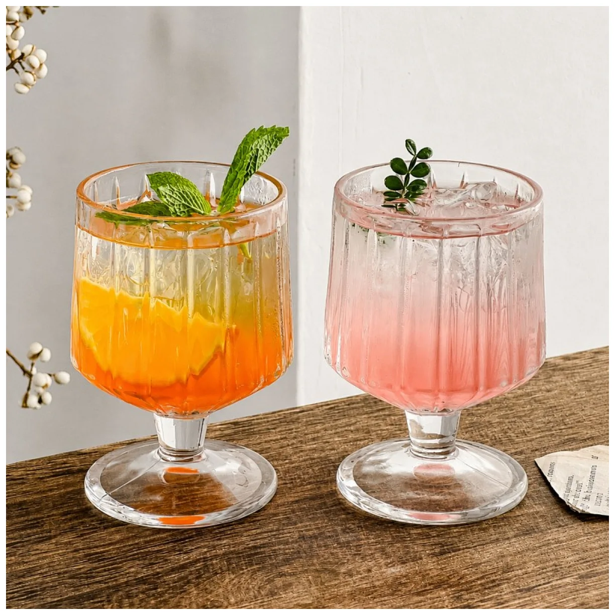 Zestaw 6 szt szklanek ryflowanych na nóżce do deserów, drinków 250ml - obrazek 7