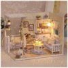 Domek dla lalek drewniany retro model DIY 3013 LED 13cm