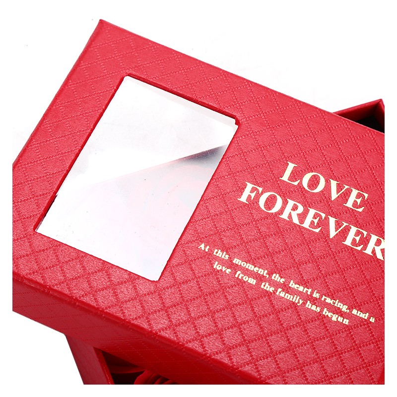 Pudełeczko na biżuterie z 6 szt. zapachowych róż mydlanych, czerwone na prezent BUK28CZE - obrazek 4