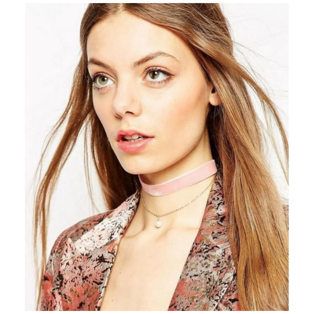 NASZYJNIK CHOKER TASIEMKA Z PEREŁKĄ CZARNY - obrazek 2