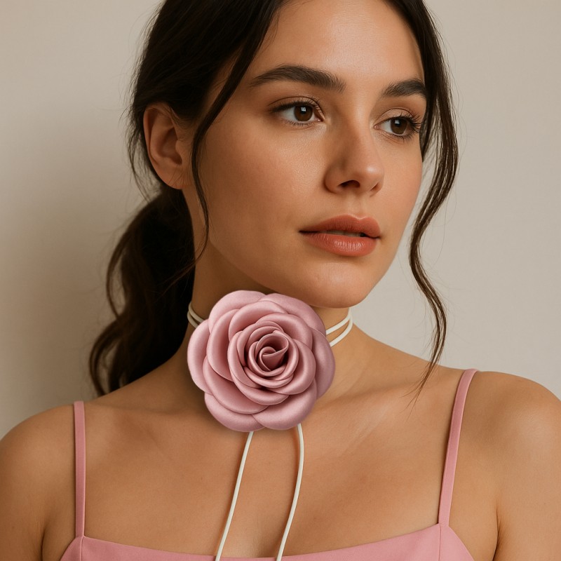 Naszyjnik choker XL ozdobny kwiat na szyję róża na rzemyku elegancka pudrowa N761R - obrazek 3