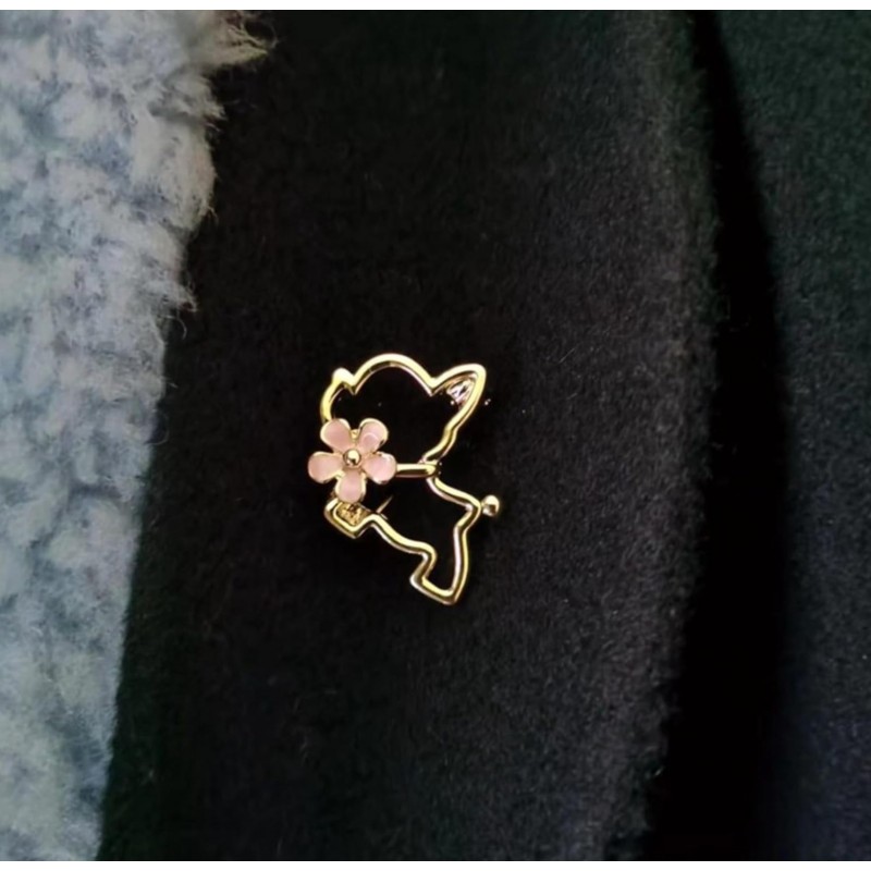 Broszka ozdobna emaliowana - piesek z kwiatkiem BZ210 - obrazek 7