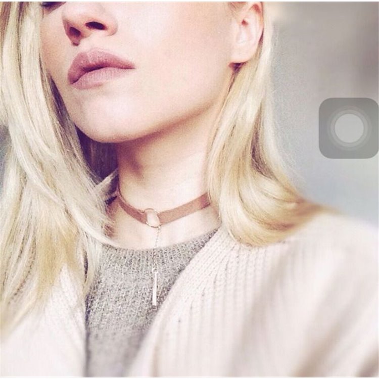 NASZYJNIK CHOKER WPADAJĄCY CZARNY - obrazek 2