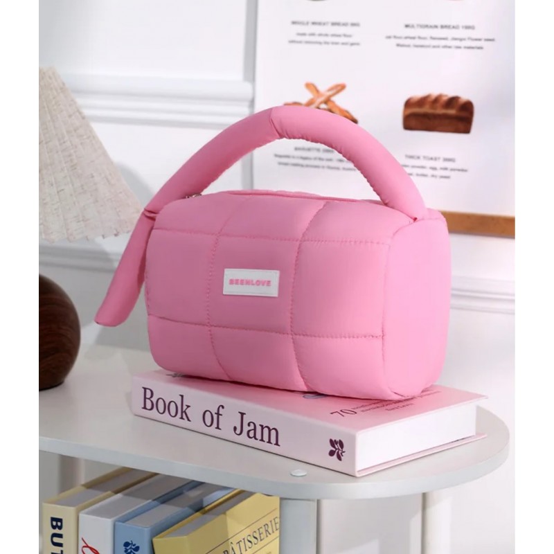 Kosmetyczka damska pikowana kuferek z rączką 18,5 x 12,5 x 13 cm KS140R - obrazek 3