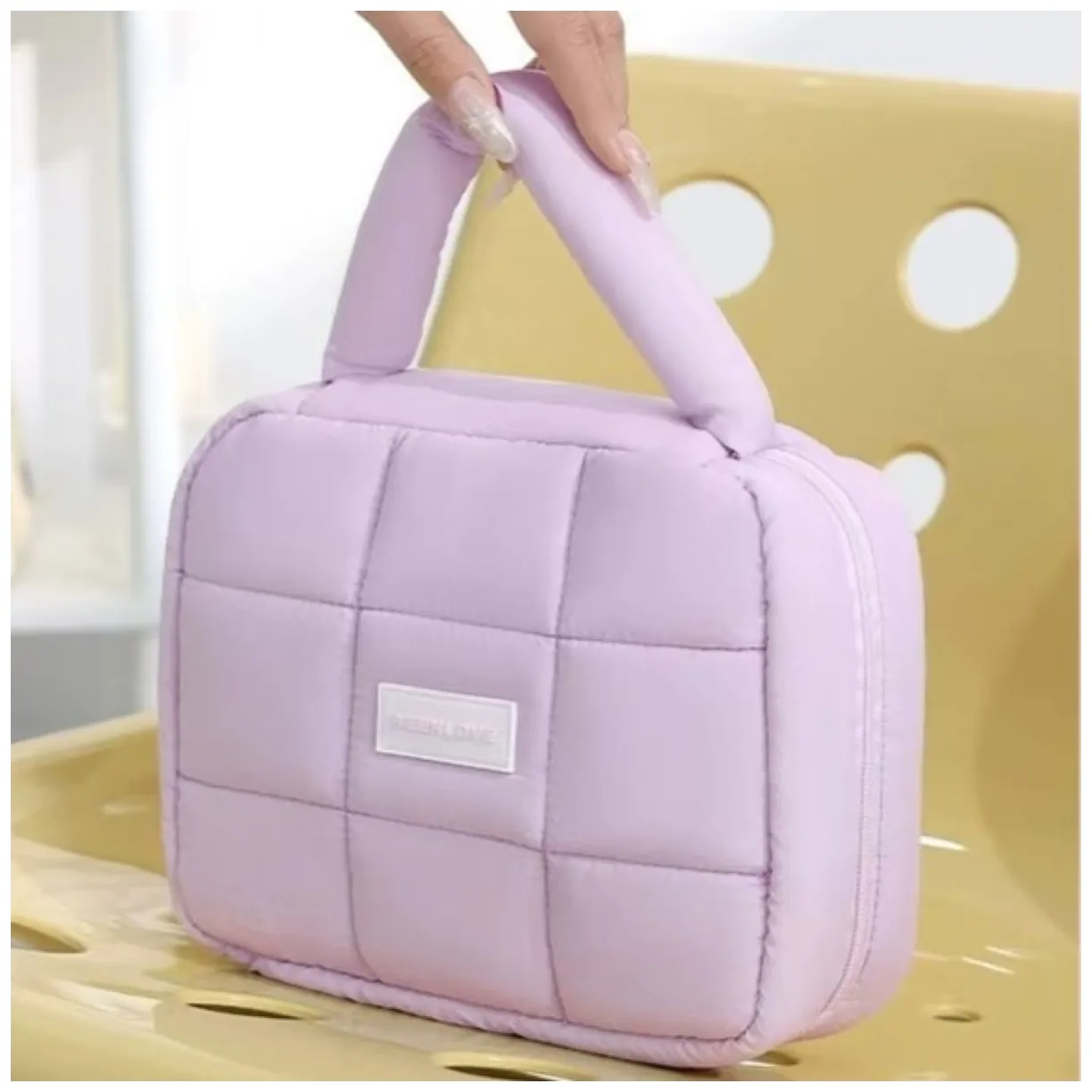 Pikowana kosmetyczka kuferek z rączką - wodoodporna, 21x17x8 cm, na podróż - obrazek 4