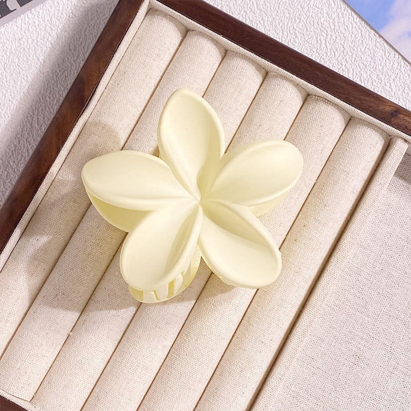 Spinka do włosów klamra XL kwiat matowy masełkowy, kremowy 7,5 x 8cm SP426 - obrazek 3