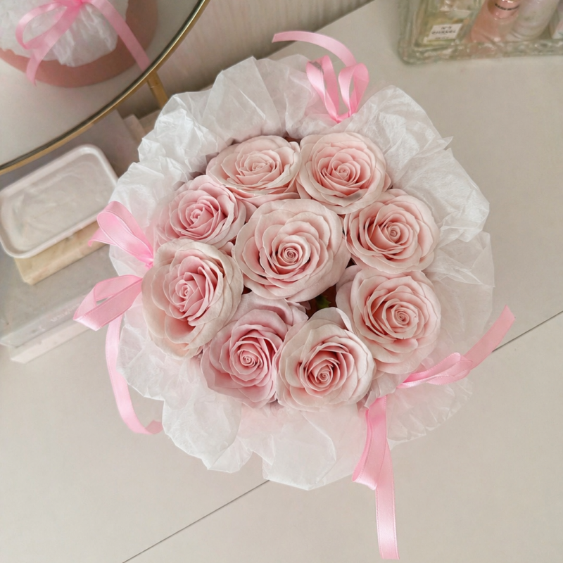 Flower box, bukiet zapachowych kwiatów mydlanych w pudełku, LED 9szt. BUK33R - obrazek 3