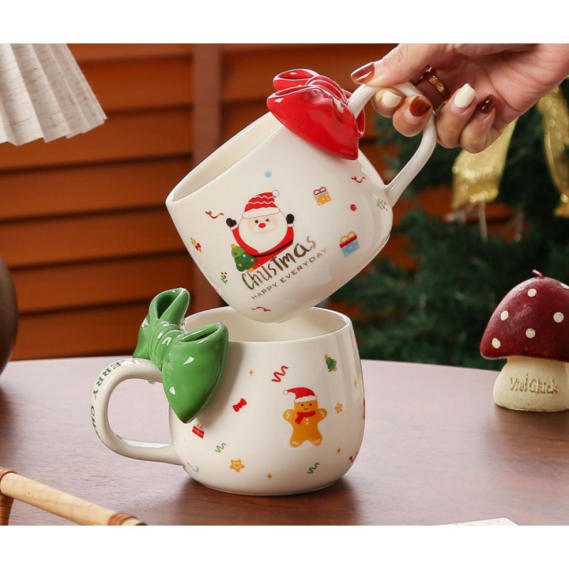 KUBEK ŚWIĄTECZNY Z KOKARDĄ - zestaw w pudełku z łyżeczką 400 ml KB25ZIE - obrazek 6