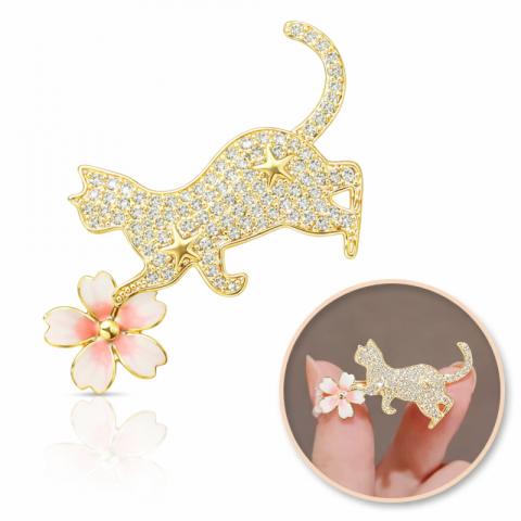 Broszka ozdobna emaliowana - kotek z kwiatkiem BZ211