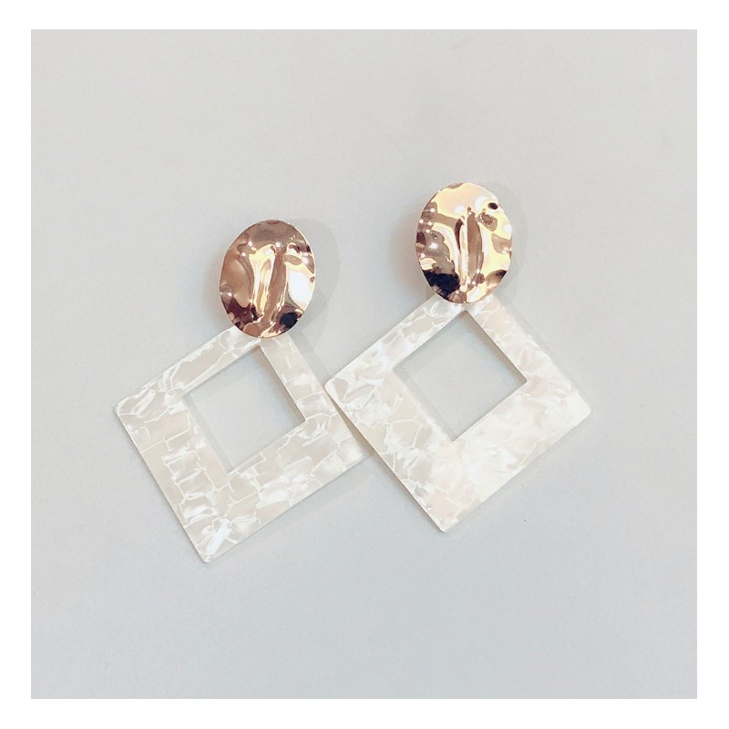 Kolczyki wiszące pearls triangle K1260 - obrazek 2