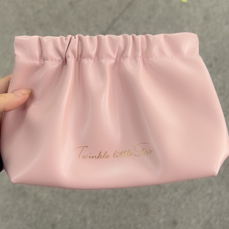 Kosmetyczka, saszetka na kosmetyki, wkładki, ekoskóra rozm S 12,5x9,5cm KS147R - obrazek 3