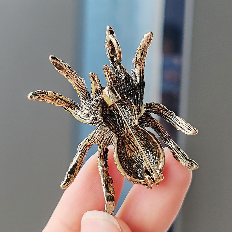 Broszka ozdobna kryształki pająk BZ190 - obrazek 2