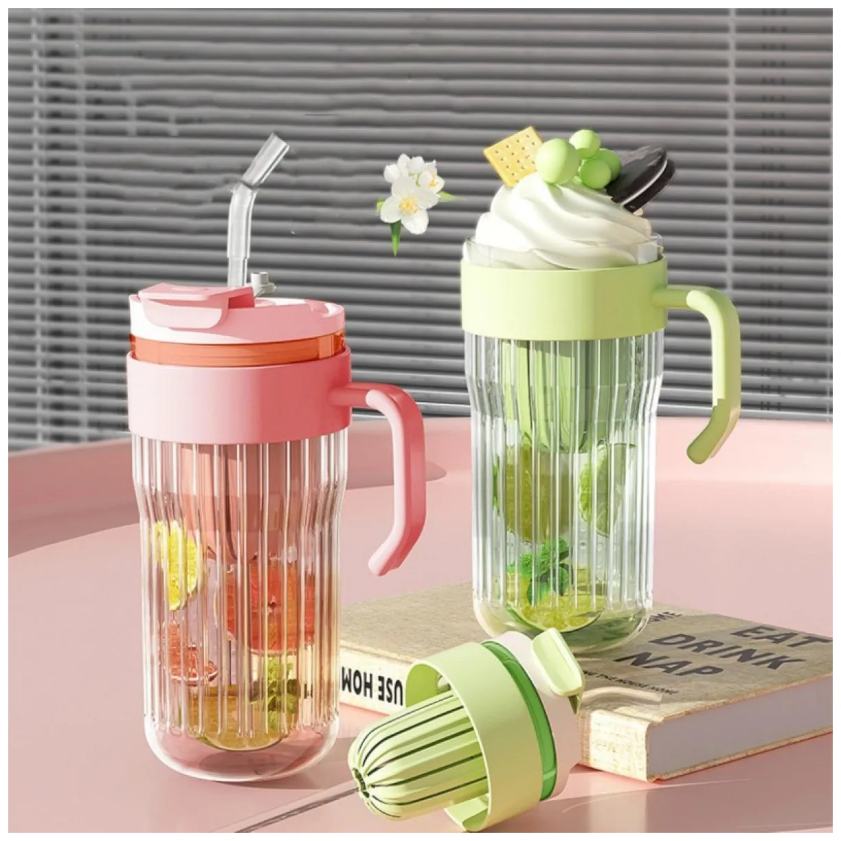Kubek z ryflowanego szkła na Kawę Herbatę ze słomką, sitkiem i zamknięciem 550 ML CUP12R - obrazek 6