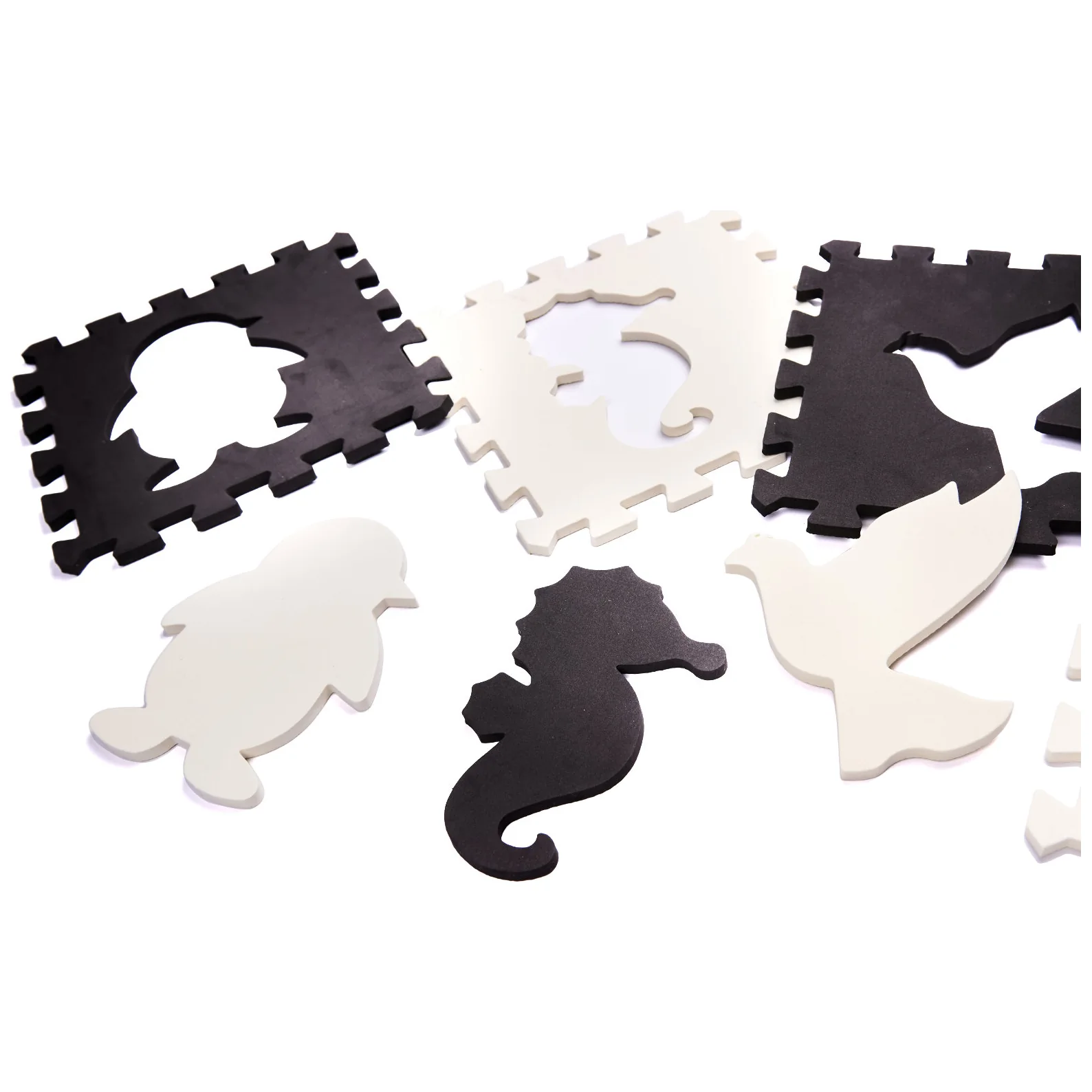 Miękka mata piankowa puzzle czarna edukacyjna 25 elementów dla dzieci - obrazek 6