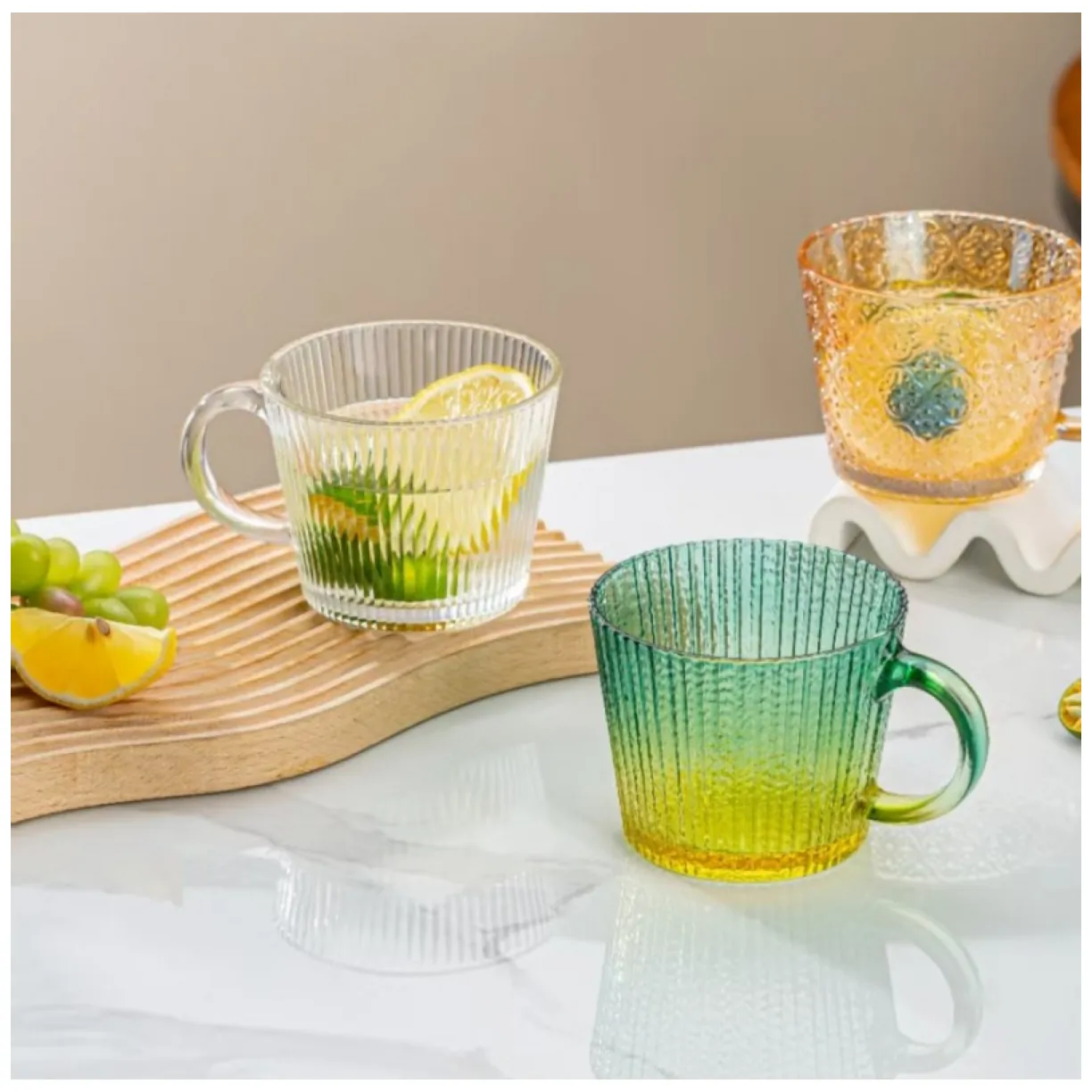 Filiżanka szklanka ryflowana duża butelkowa zieleń ombre 380 ml 1szt - obrazek 4