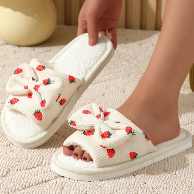 Kapcie ocieplane z kokardą, TRUSKAWKI, antypoślizgowe PAN04R38, rozmiar 38 - obrazek 3