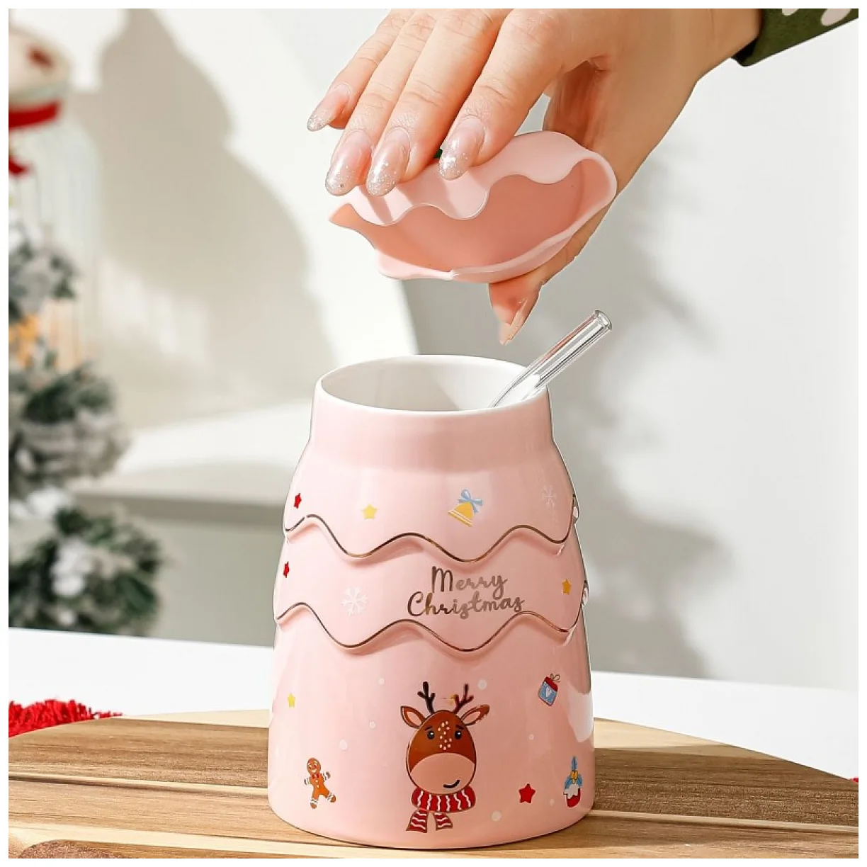 KUBEK ŚWIĄTECZNY - zestaw z silikonową pokrywką i rurką 400ml, różowy - obrazek 4